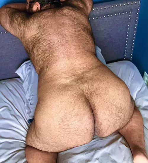 Need a big boy whose gonna own that cock? ;)