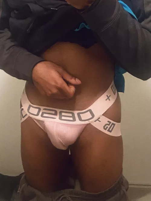 New me.. how’s it looking? (First Time wearing it outside .. Be gentle 😭)