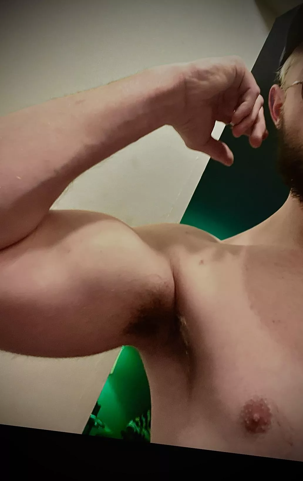 Nuzzle up and breathe in the musk