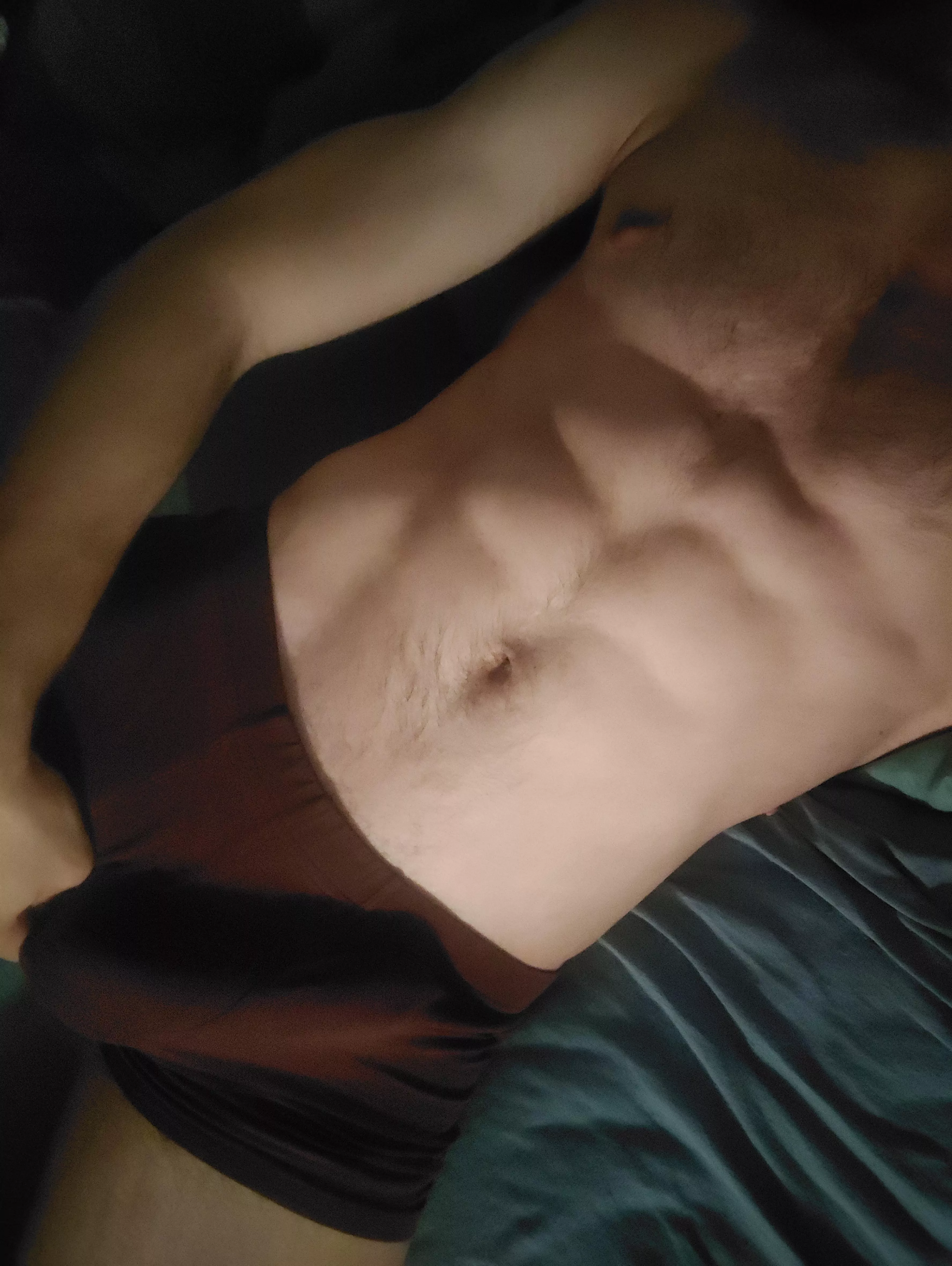 red boxers>black boxers?