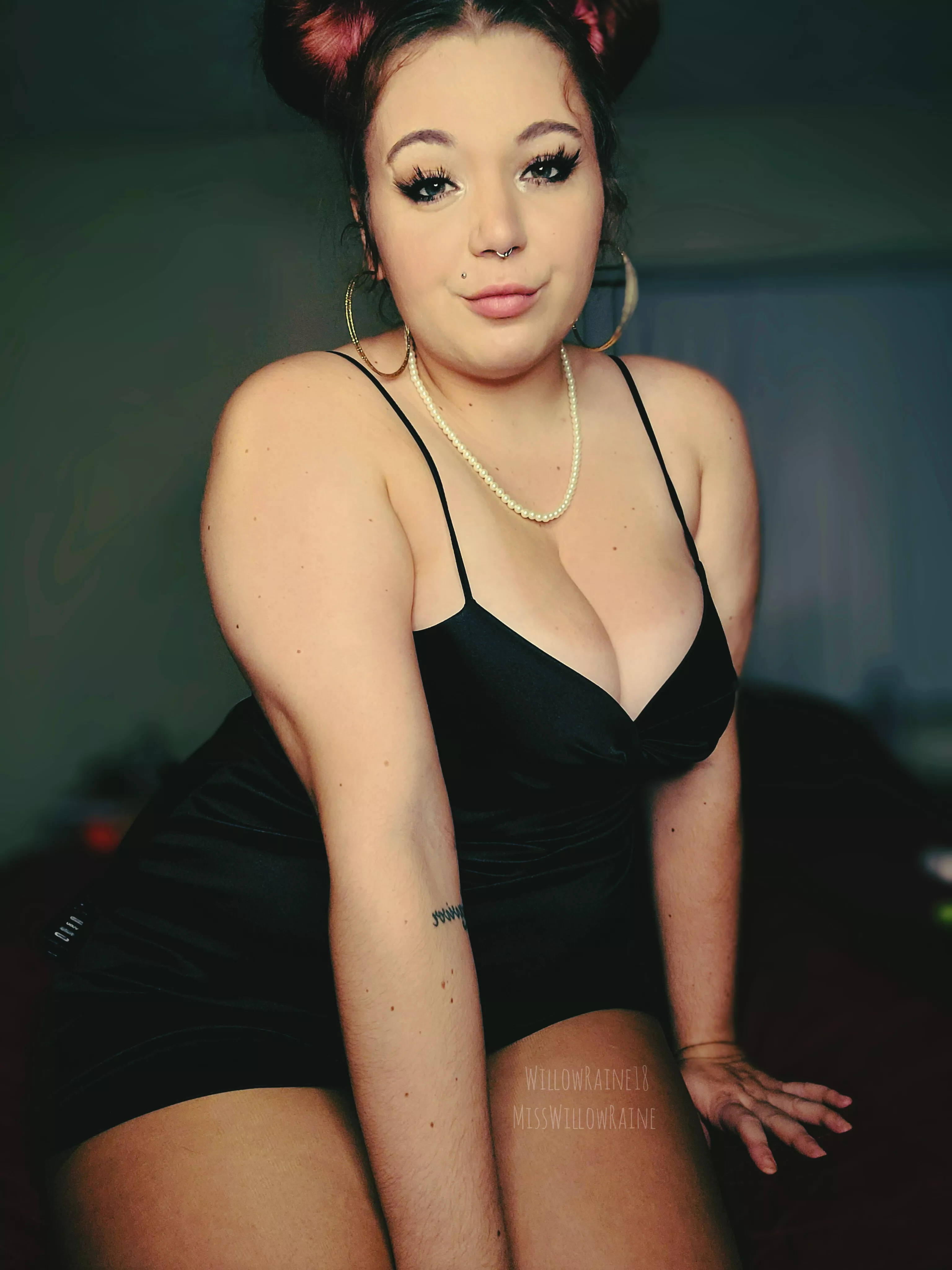 [SELLING]❗VERIFIED❗I know you crave being controlled, desire to be obedient! 👑 Mommy is here to use you, push you, and break you. DOMME SESSIONS ☆ PICS&VIDS ☆ LIVE CAM ☆ WORN ITEMS | SISSIFICATION•HUMILIATION•SPH•CBT•BODY WORSHIP