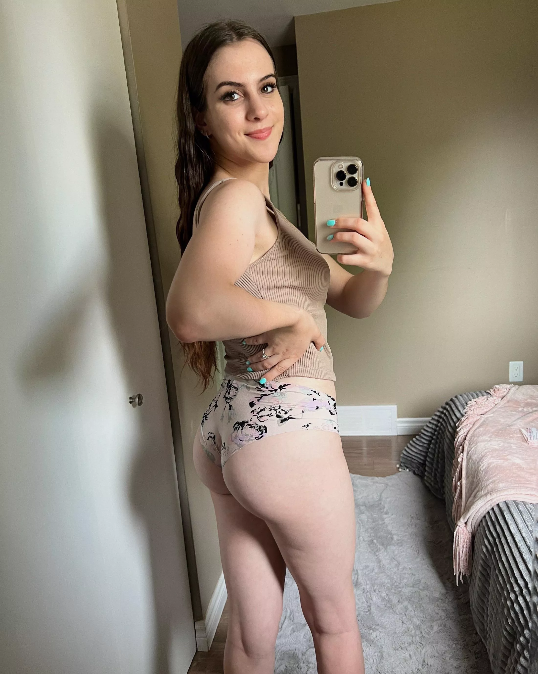 These panties hug my ass