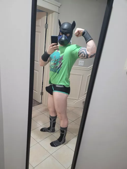 Uncaged (for now) and feeling good! 🐺😈