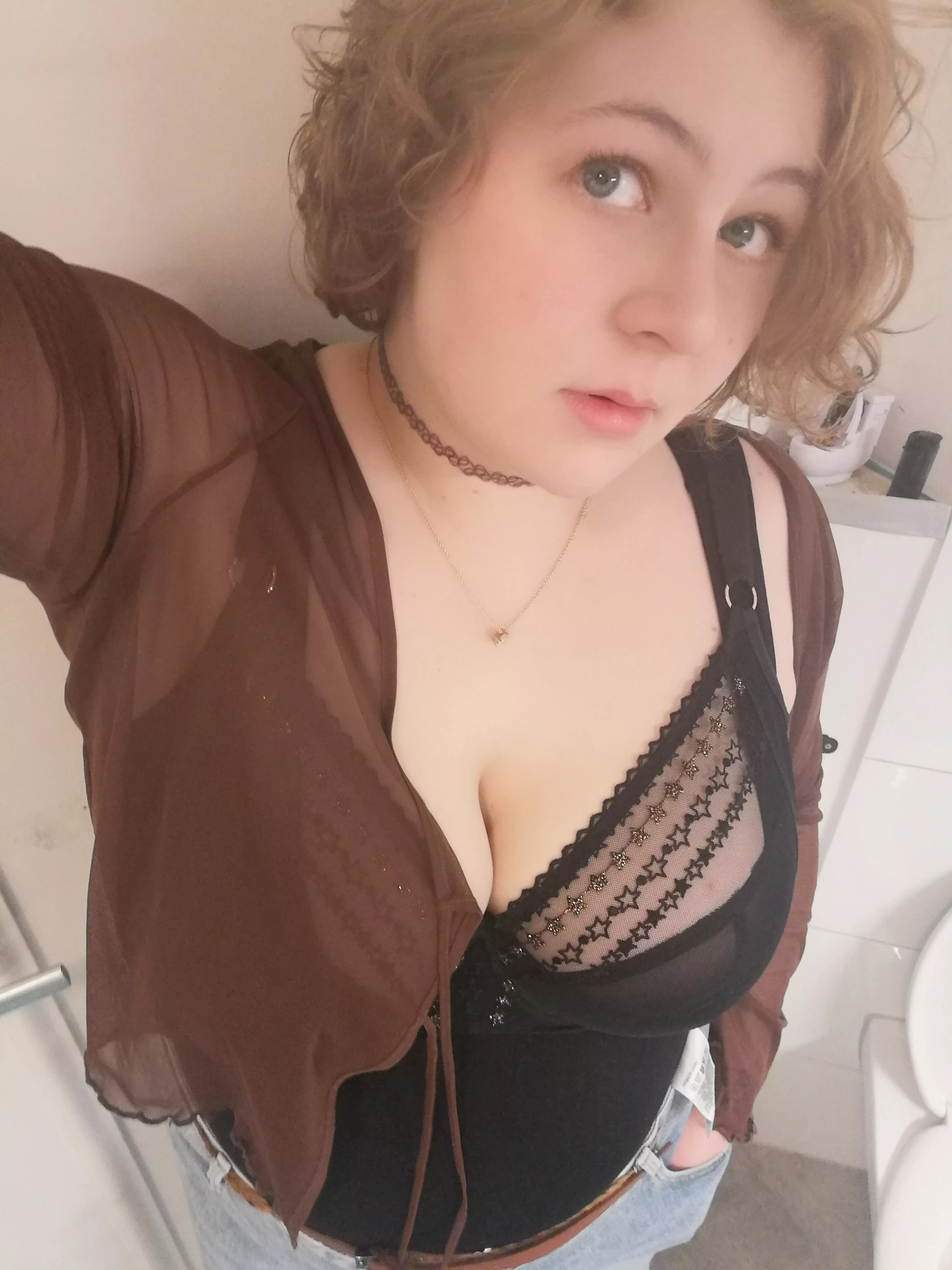 We lock eyes at the Christmas party at work... what do you do ☺️