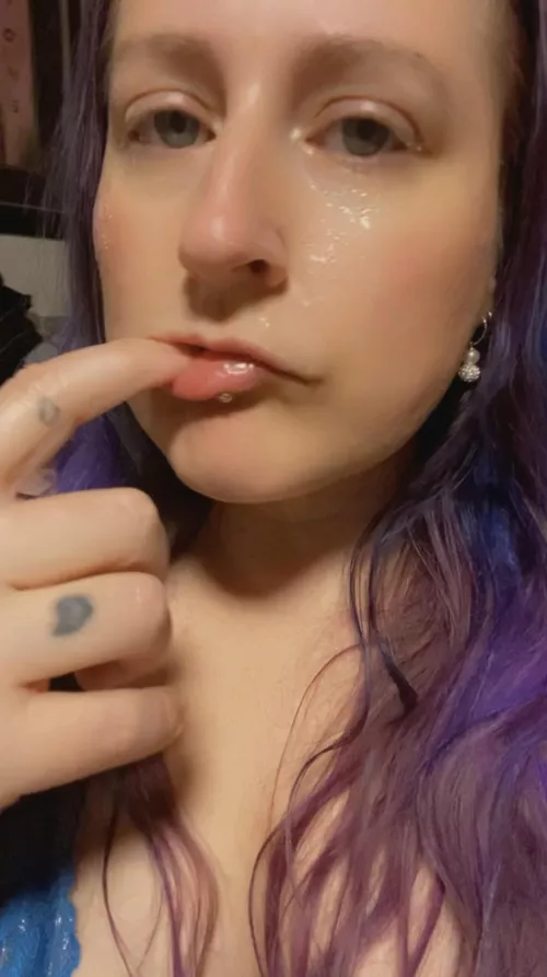 When you wear your mask like a good girl 🥰😜