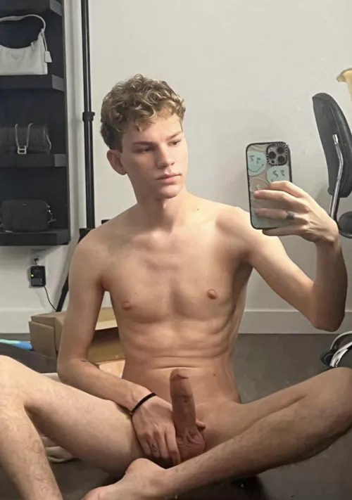 (18) wanna fell meaty cock inside me