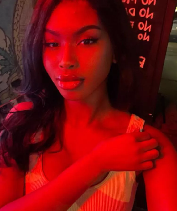 1upv=3pics, 1comments=surprise❤️