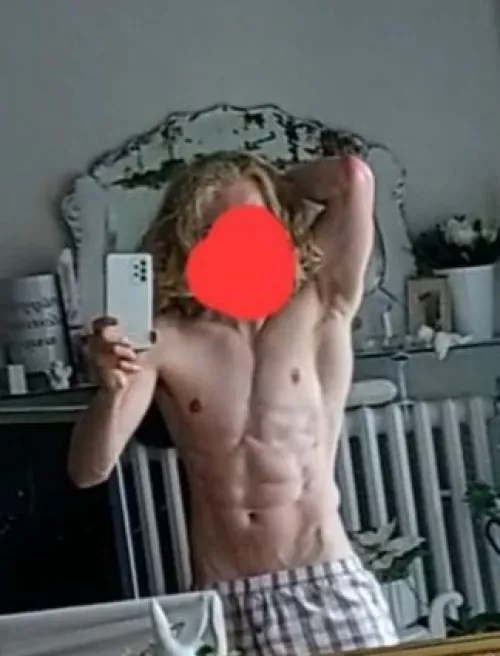 23 send me whatever turns you on except ra*e, sh*t, ch*ld pr*n. snap: baevalenci