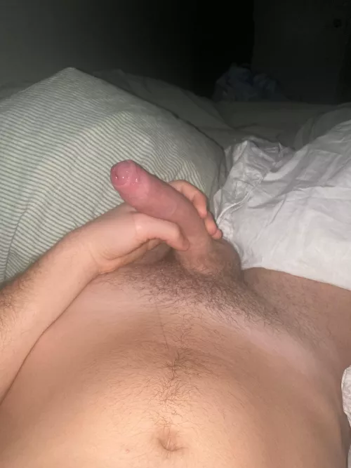 30. Wet and horny. I’m need some help. Add me on Snapchat: Traindi