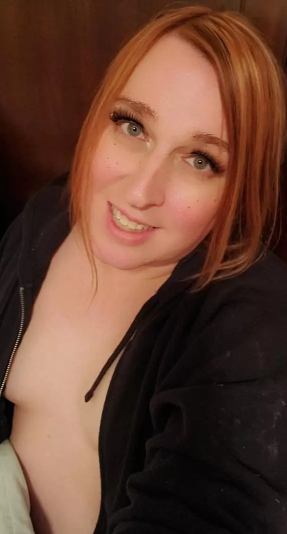 Am I pretty enough to be your girlfriend? ... pretty enormous that you'd suck my dick? 🥺