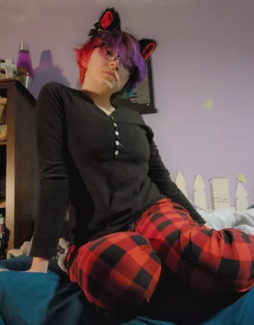 anyone want a catboi this Christmas?