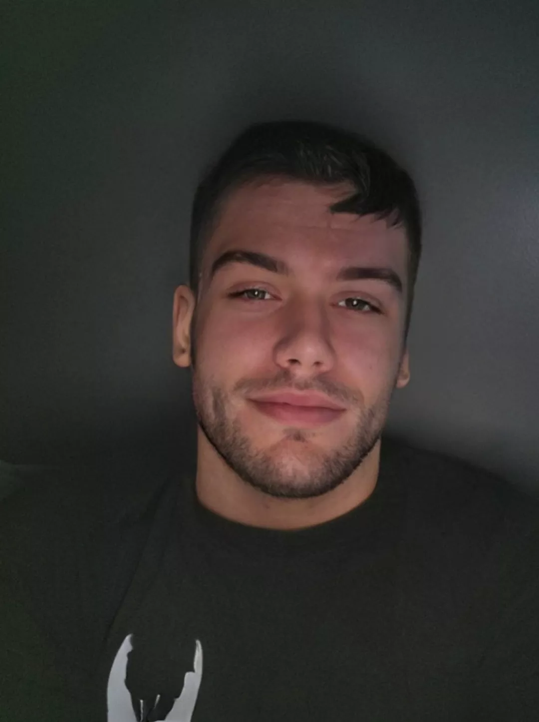 anyone want to chat or play xbox or Mobile game. distraction is welcomed. stay warm an take it easy men. ✌️☃️