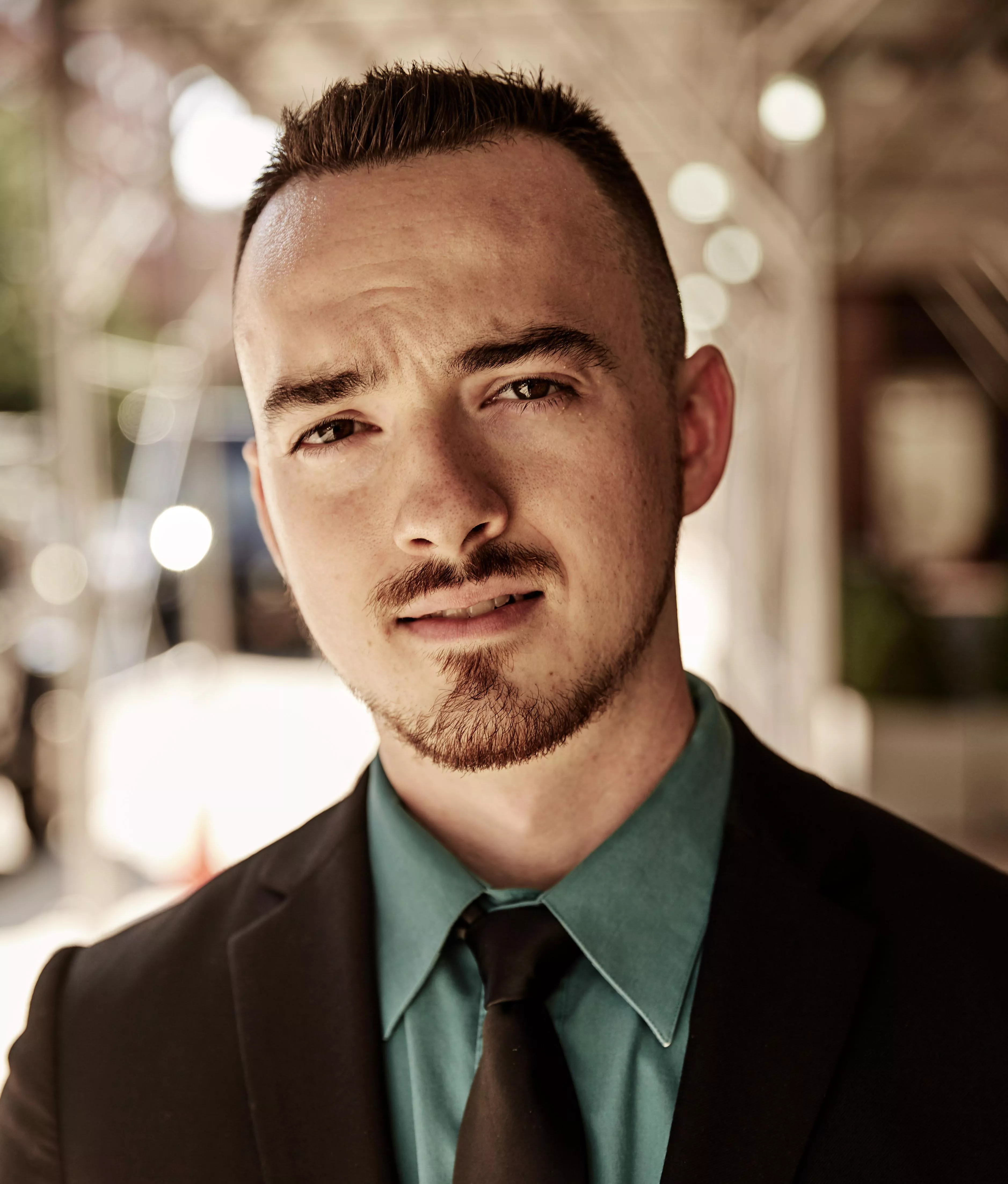 Be my Christmas date?