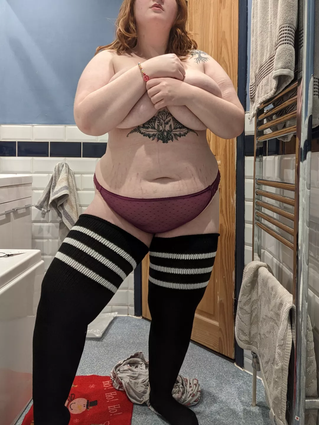 Christmas present making me feel sexy 😏