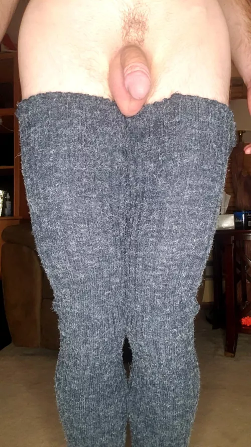 do you want to play with my sissy cock?