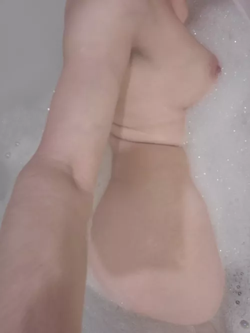 Friday night bath. Wish I had a bigger tub. 39, 5'4, 115