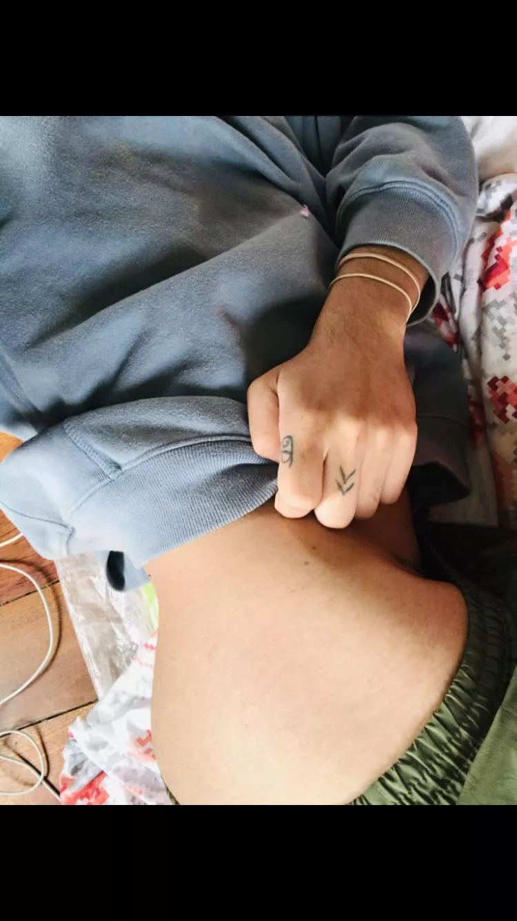 Good Morning Fellas 🍑