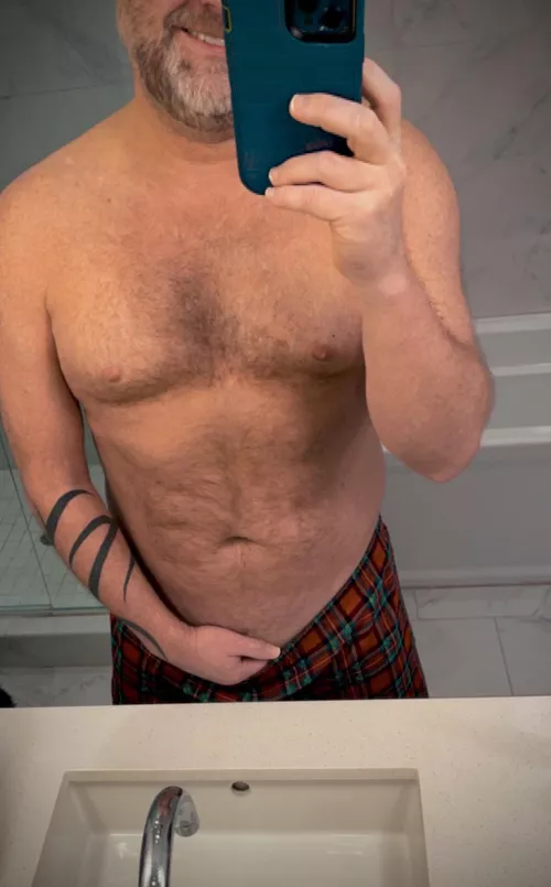 Hey y’all! I haven’t posted in a long time. Felt like styling a little Holiday Season look with my boxers this morning and see what y’all thought of them! [52]