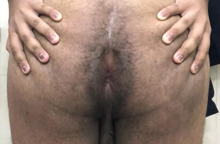 hiii I’m new :) do you like my newly 18+ ass?