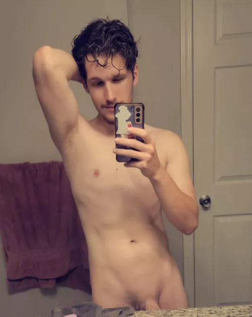 Honesty please 🙏 (m, 25y/o)