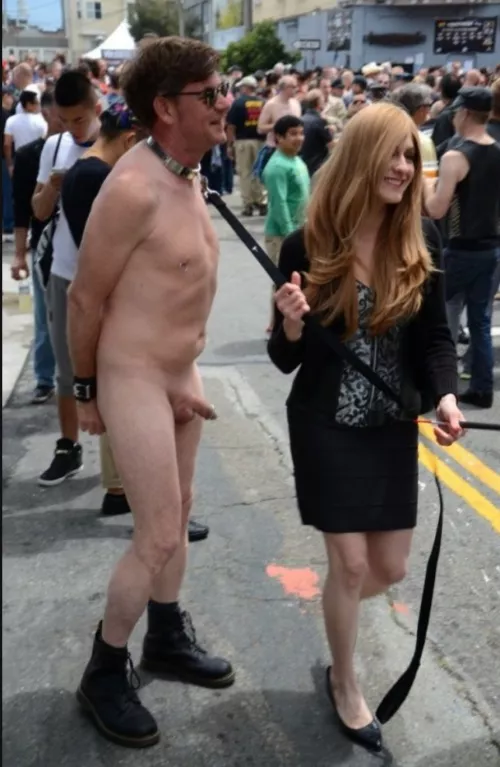 I am ready to be naked as male infront of a female mistress and Looking forward to be a slave of a mistress.@ Naked male and clothed female