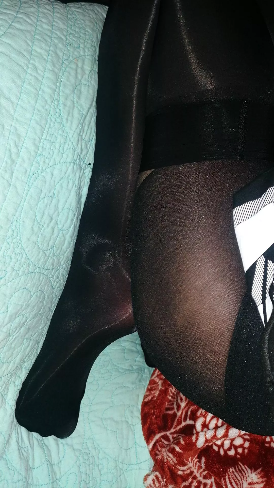 I love black pantyhose