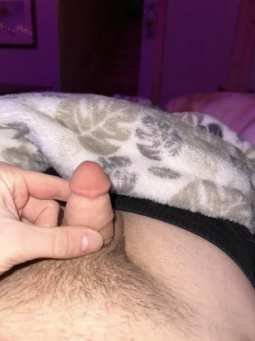 I need sph so bad I’m such a cuck worst part I’m like a 10/10 jock but my dick is so pathetic