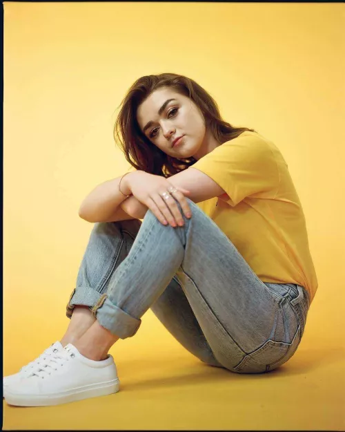 I really want some Maisie Williams today