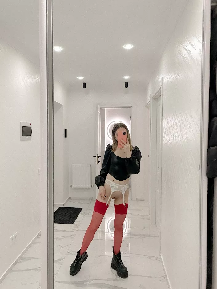 I woke up looking at boners, so I thought I’d give someone else one. Good morning