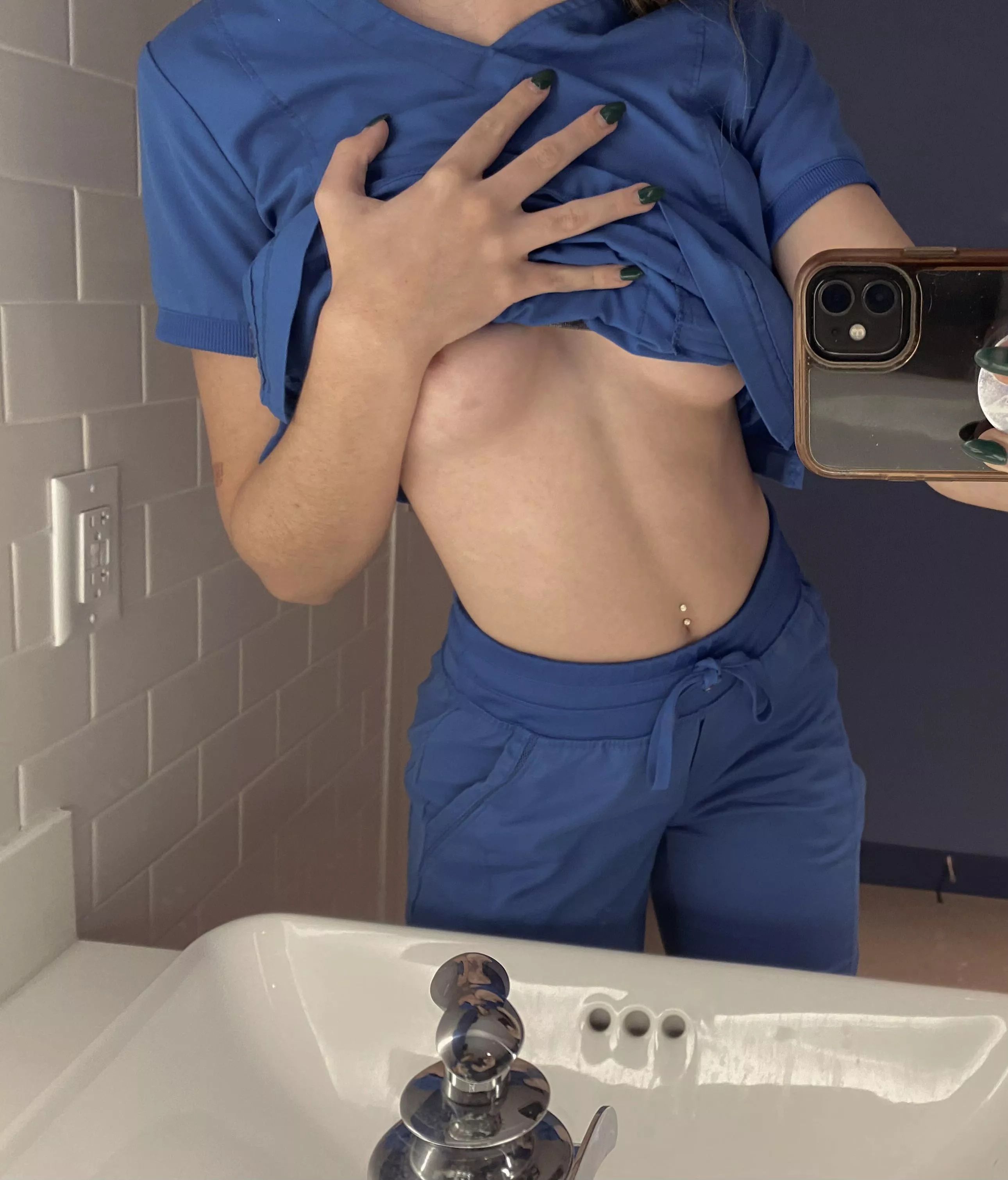 If only the guys at work knew how much of a slut I really am 🙈