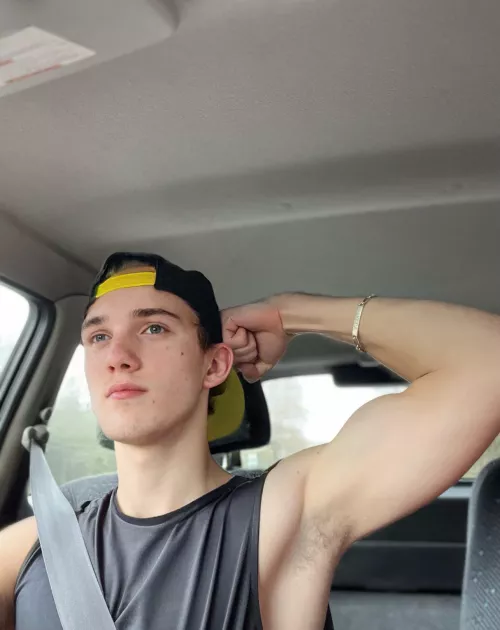 Just got my driver license (20)