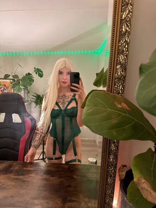 Let me become your secret little christmas gift