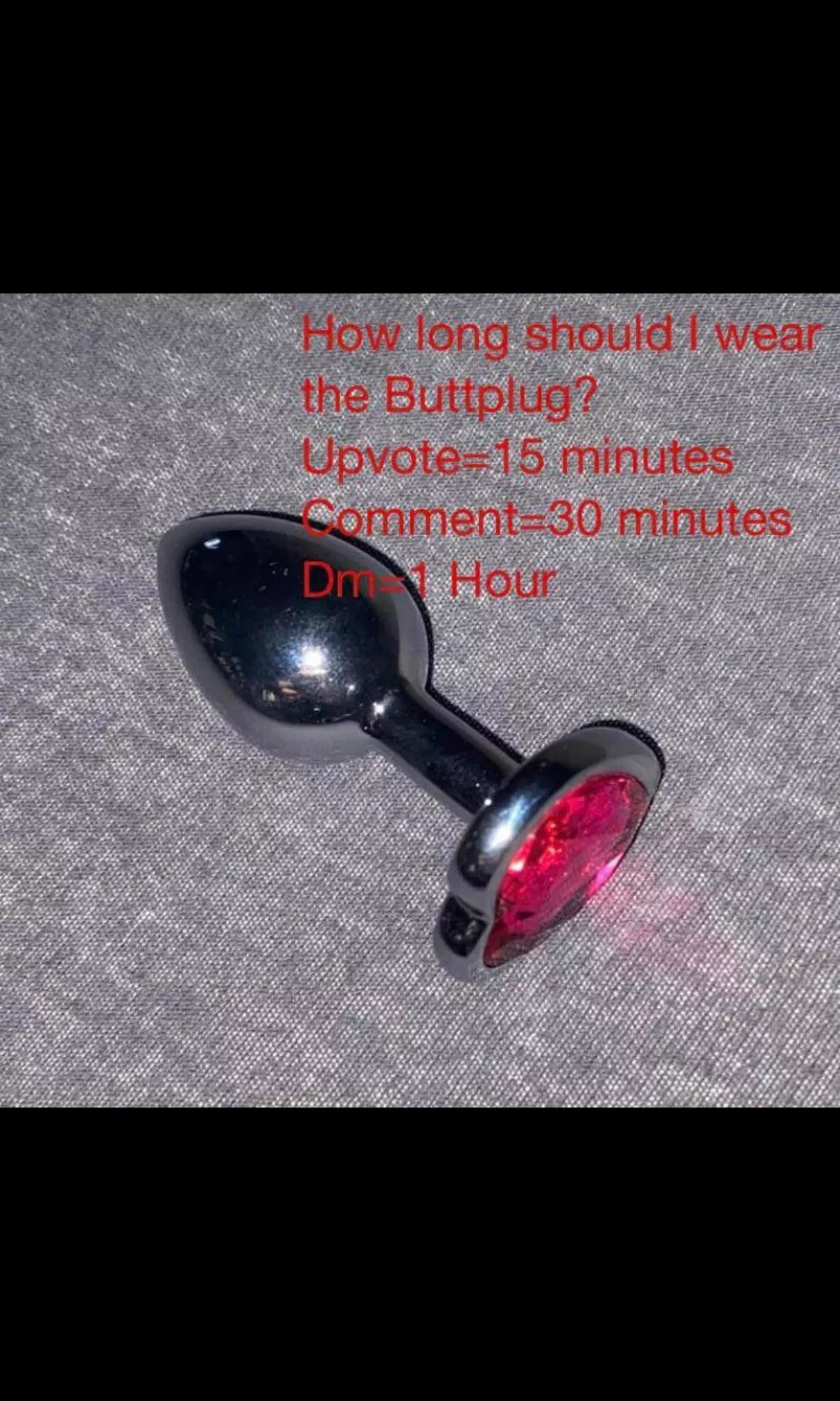 Let's see if I'll be wearing it at Christmas dinner ;)