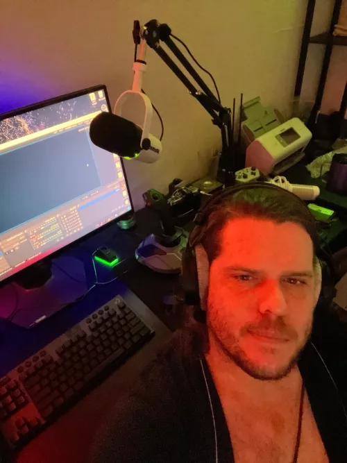 Merry Christmas! Going to try streaming, hope everyone is well