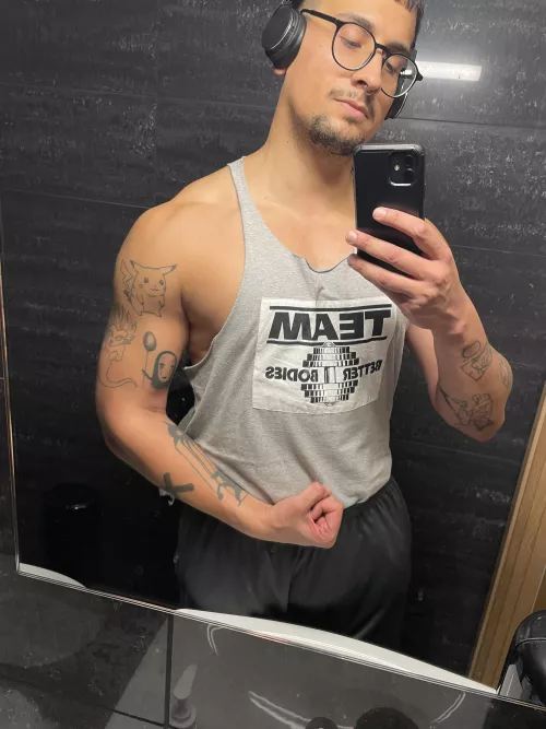 Perhaps not so wild… dms open though 🥲 [m] 29