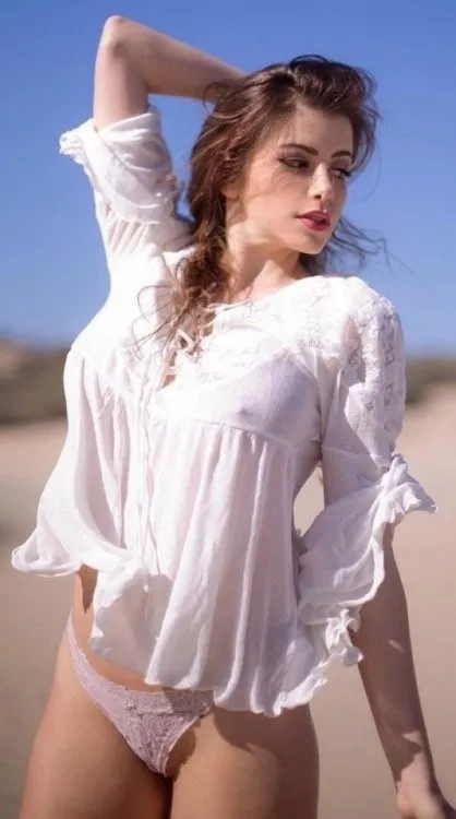 Pretty lady with pokies