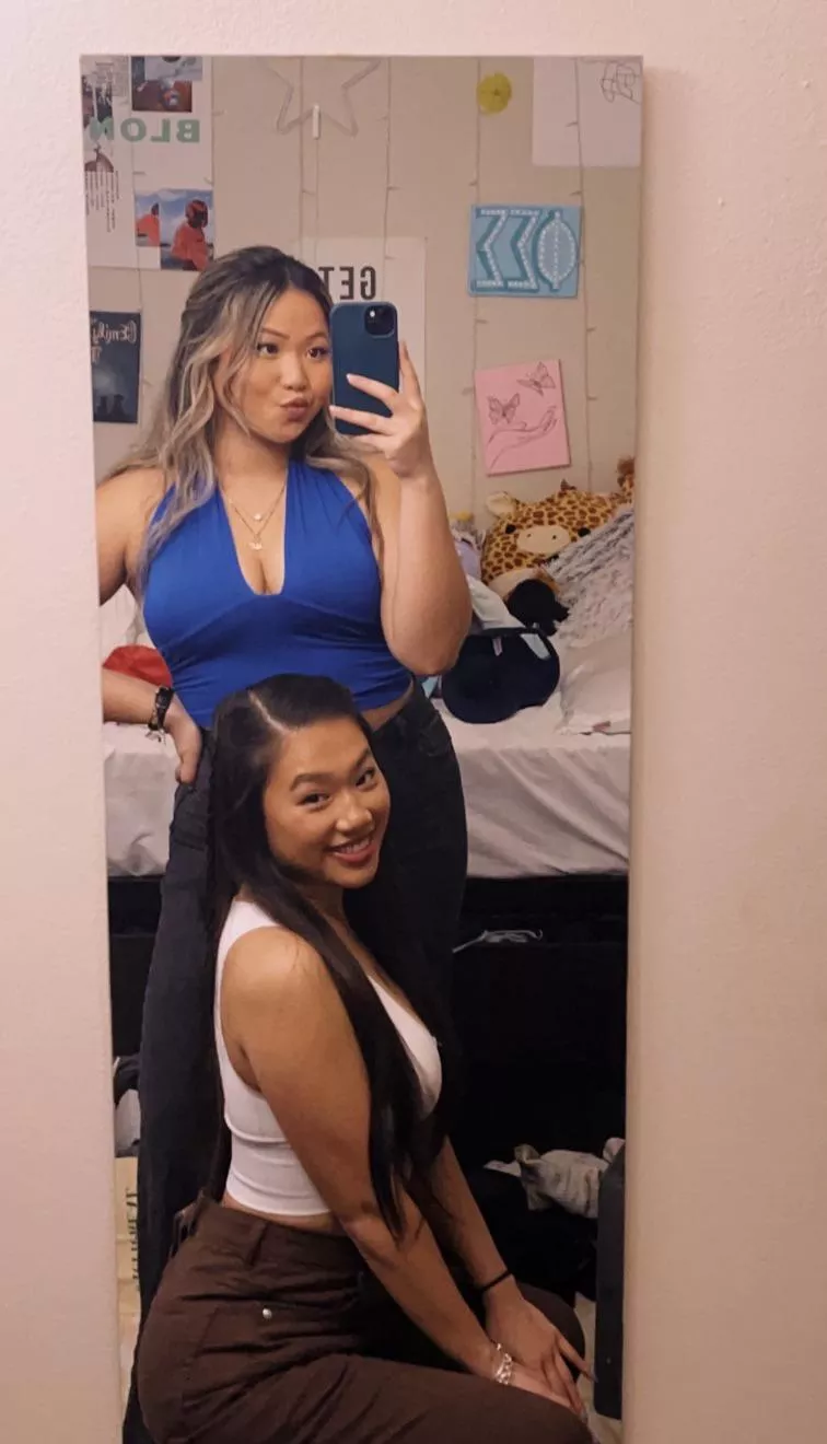 [reddit] blue or white?