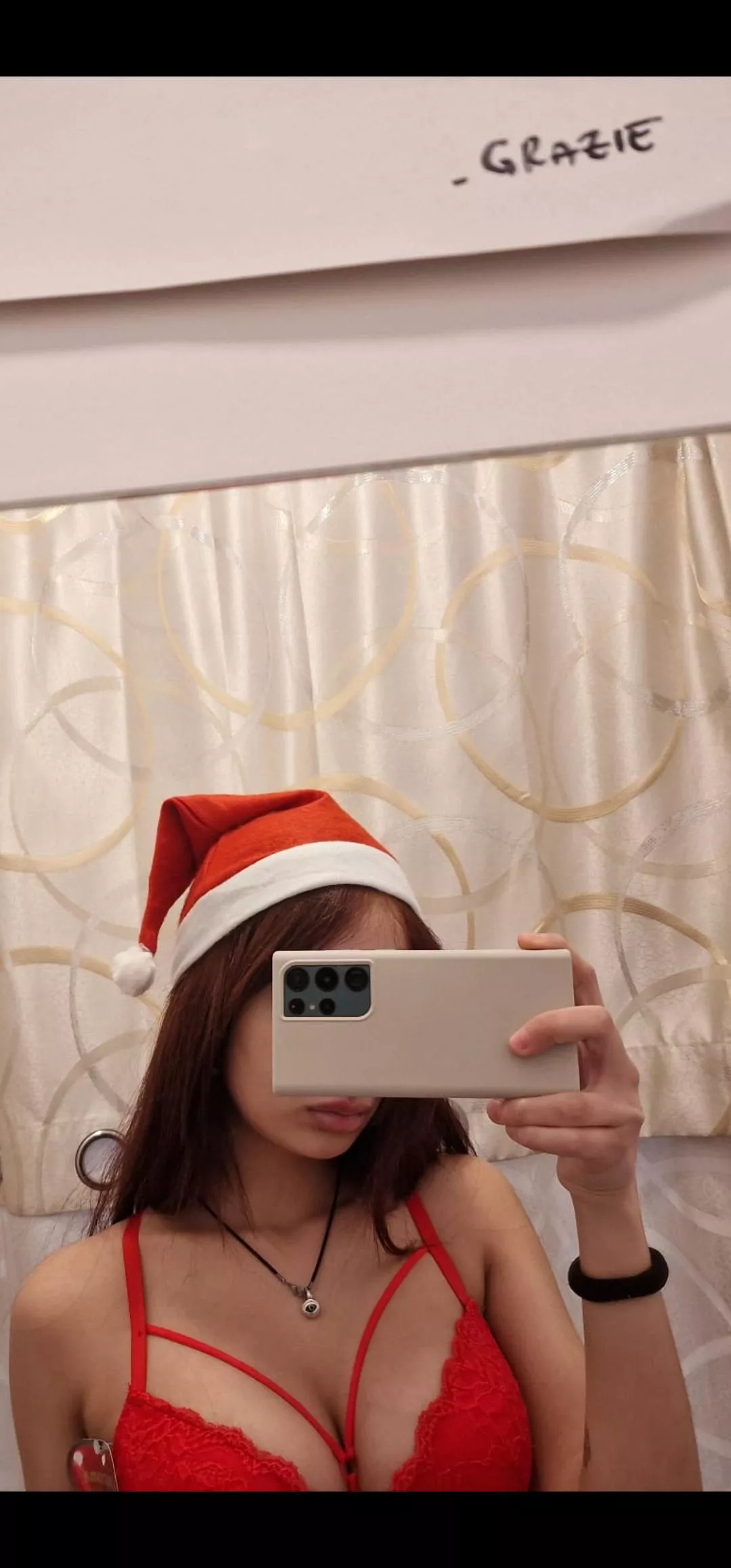 Santa Claus has come to bring gifts💋