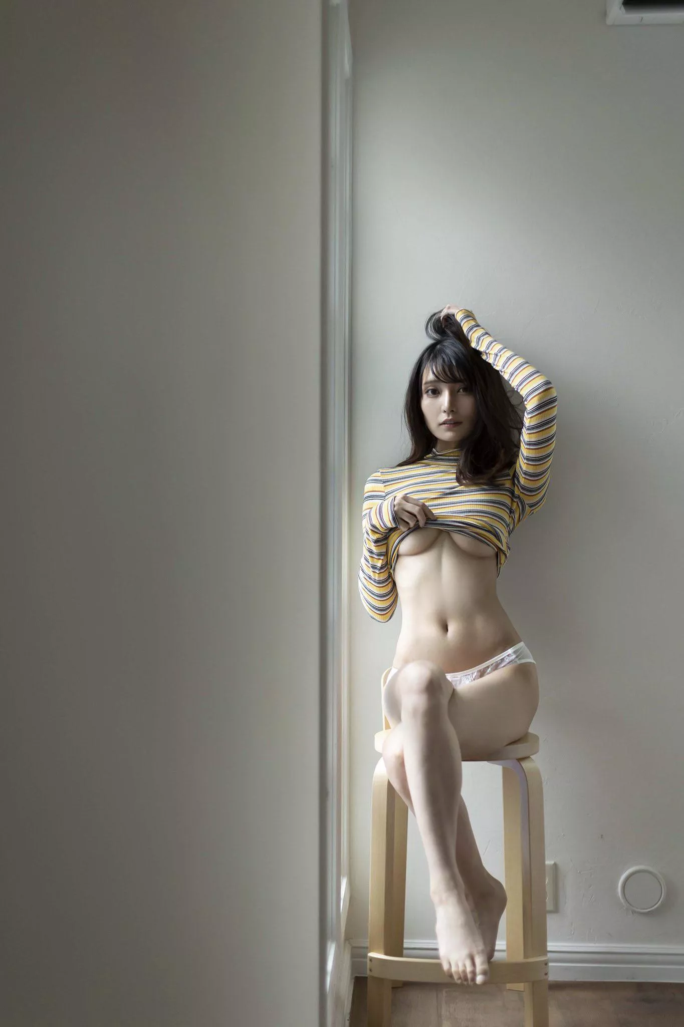 Sayaka Nitori underboob