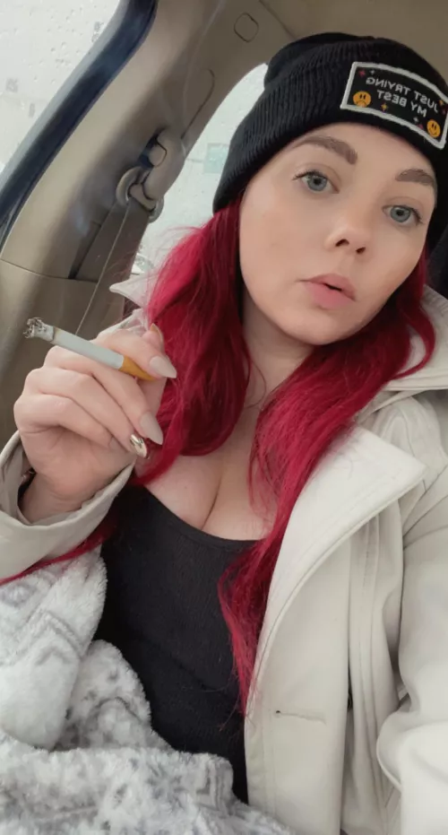 Sexy redhead loves a good smoke