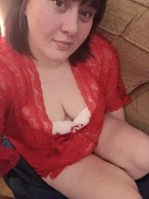 Slutty Christmas attire always improves the holiday season 🎄