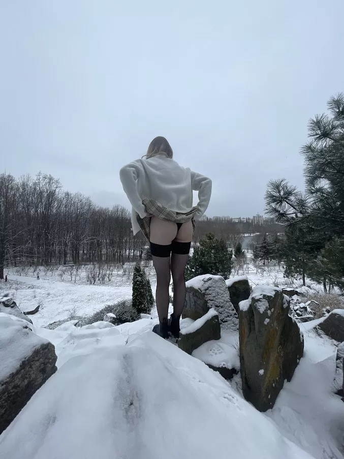 SO many places to lick