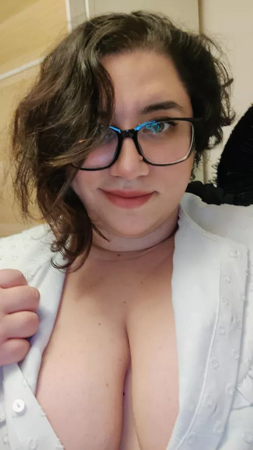 Teasing a long distance friend after work, his reaction is always priceless ❤️