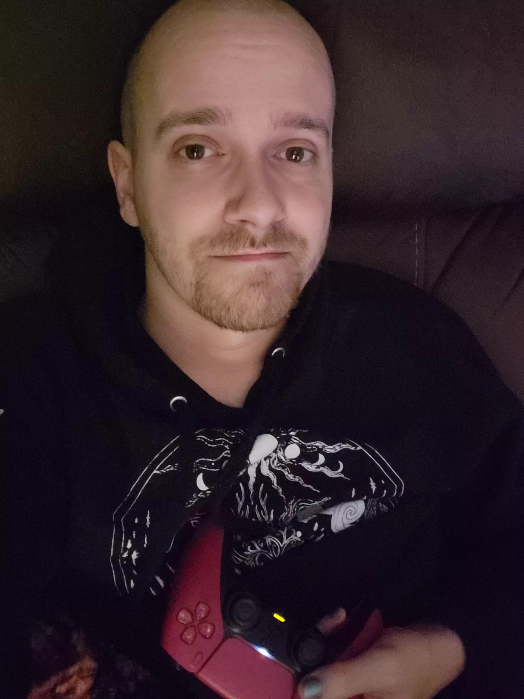 The PS5 holiday sale got into my funds, I may be forced to jump on this ridiculous OF bandwagon now just to pay it off! 😂