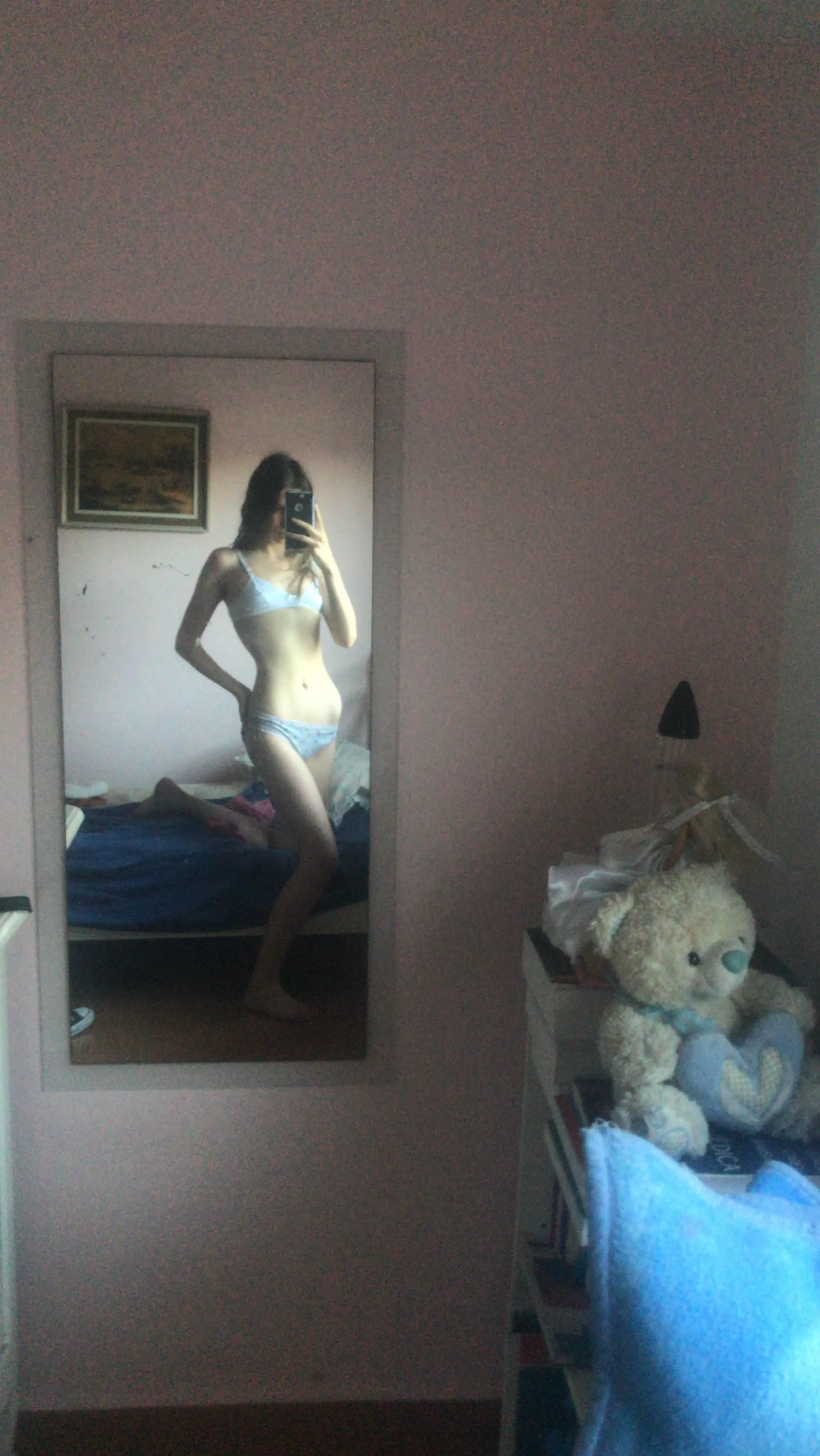 Very tall and very thin, as fashion says 🧚