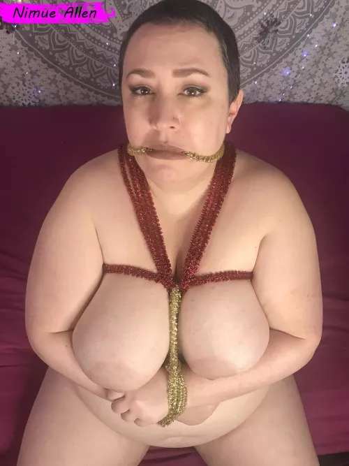 Wire centred tinsel is so painful