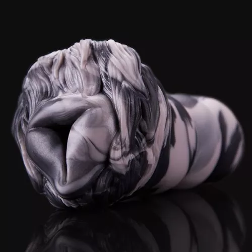 [WTB] Any color Hazel Masturbator. it will be my first one.