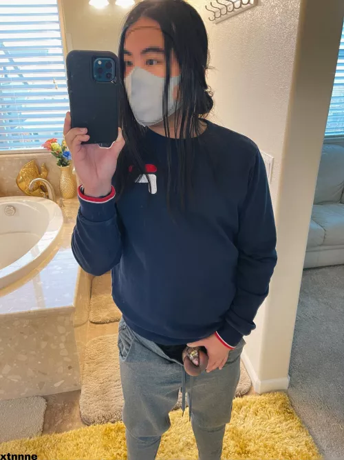 10 ⬆️'s and I'll wear this to my family gathering tonight