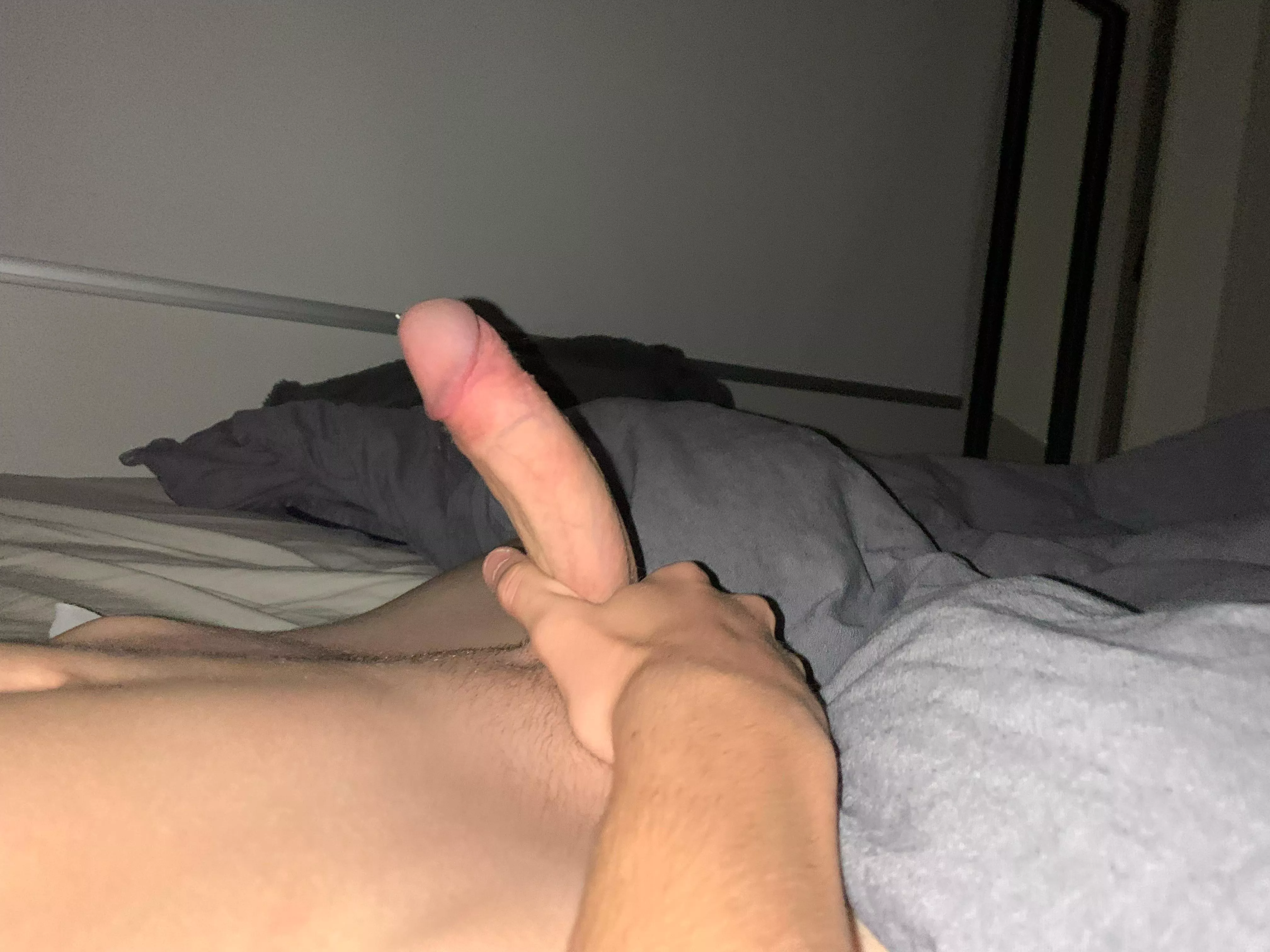 18 only hmu if you have a teddy bear 😉