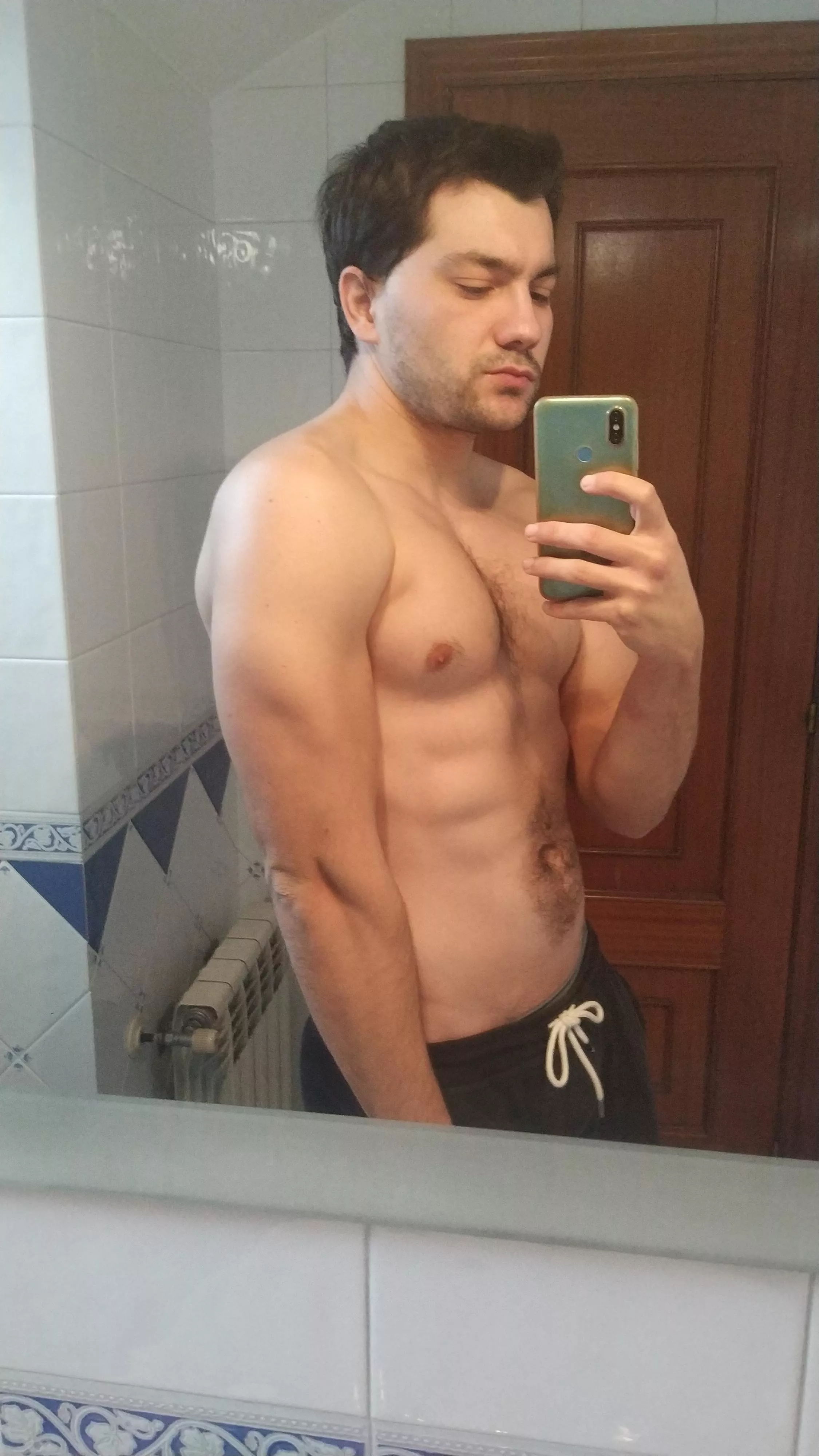 After yesterday's binge, it's time to laze around and play Read Dead Redemption 2 🎮